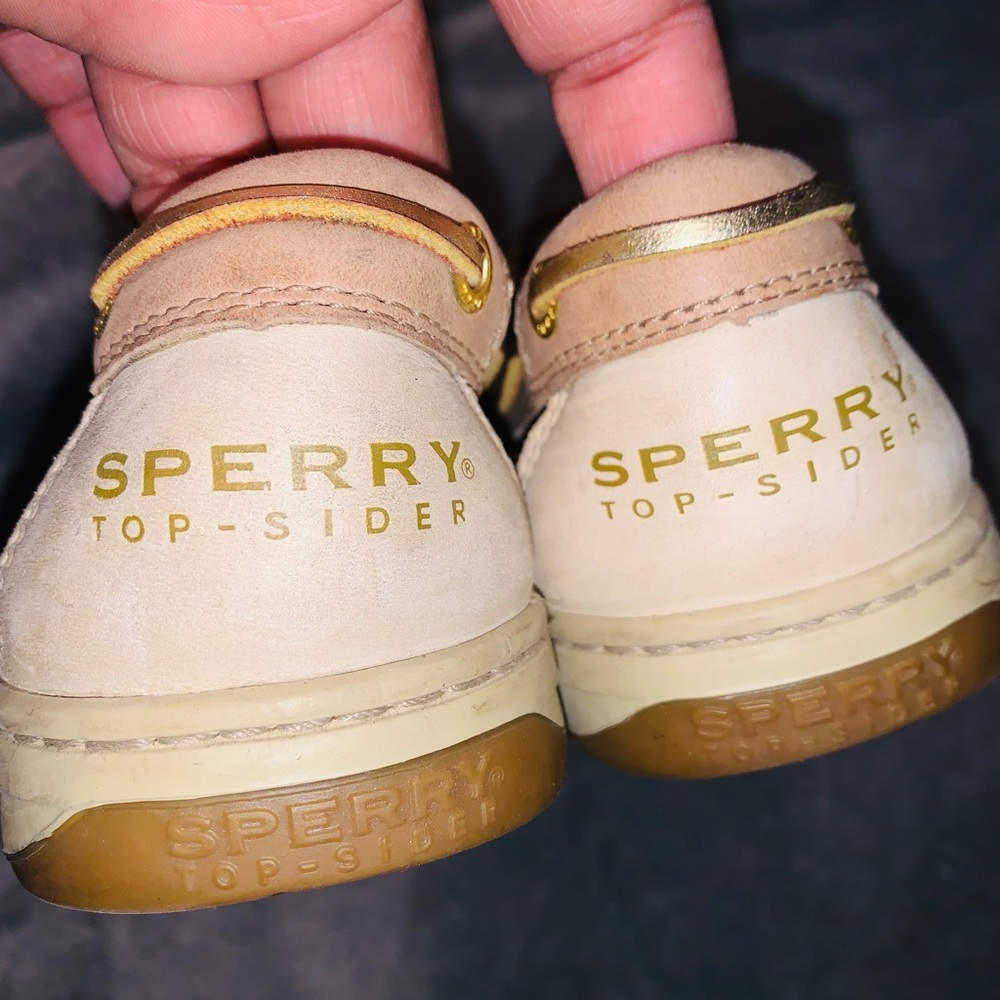 Sperry - Picture 2 of 4